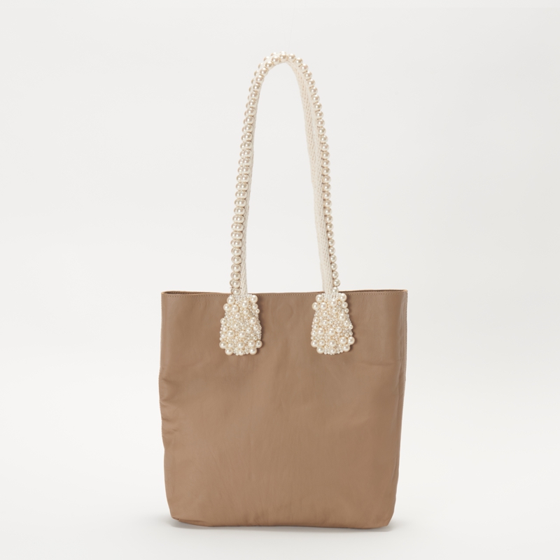 SHEEP LEATHER TOTE<br>ROPE × PEARL / SMALL