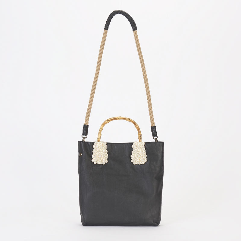 ONE SHOULDER FRILL SHOPPING BAG ｜ PRODUCTS ｜ carnet カルネ